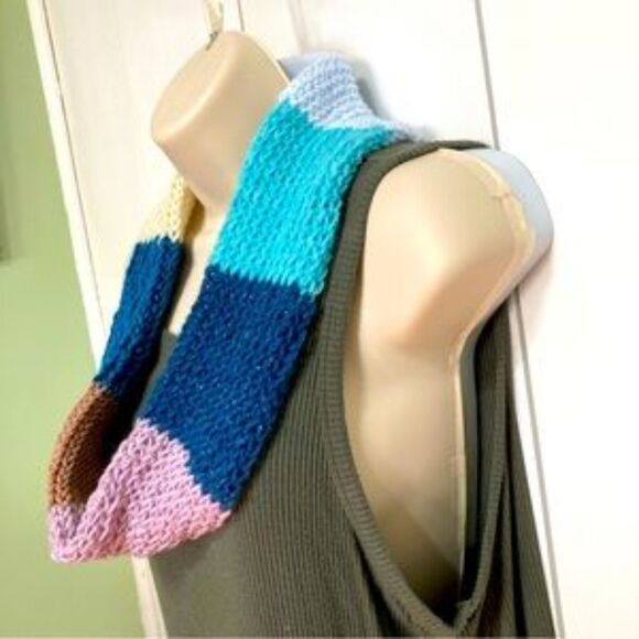 Infinity Scarf Rainbow Colorful with Sparkle Hand Knitted 34 x 3.5 inches - Picture 4 of 10